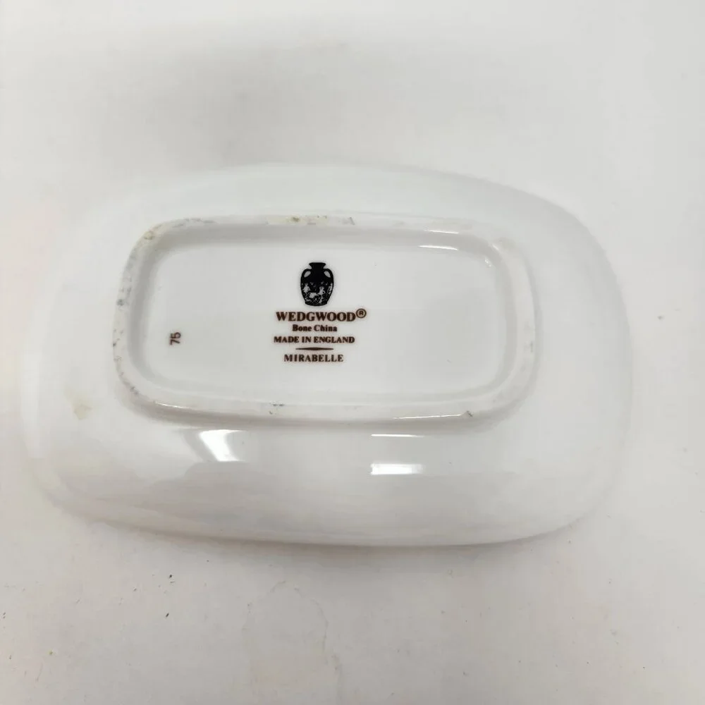 Wedgwood Mirabelle bone china trinket soap dish